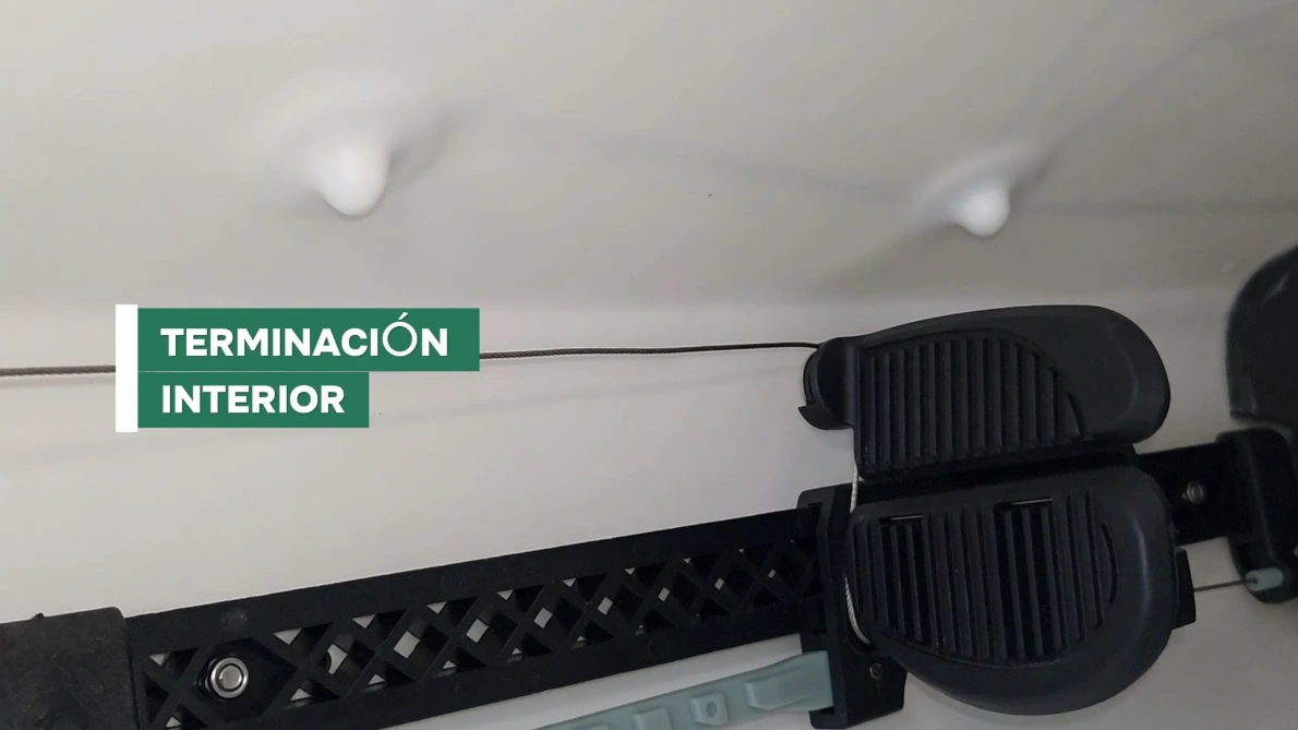 Pedaleras Smart Track y terminación interior del kayak Biguá Indómito con cockpit amplio